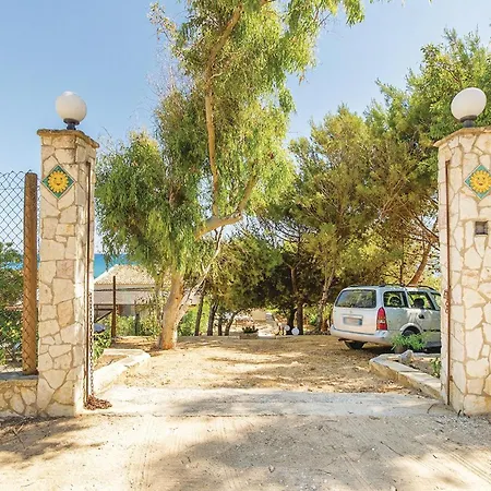 Beautiful In Menfi Ag With Kitchenette *